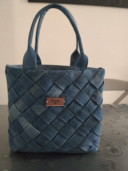 Borsa a strisce in denim riciclato