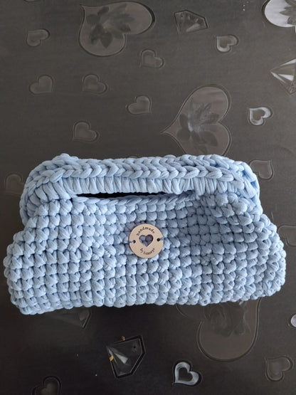 borsa clutch celeste