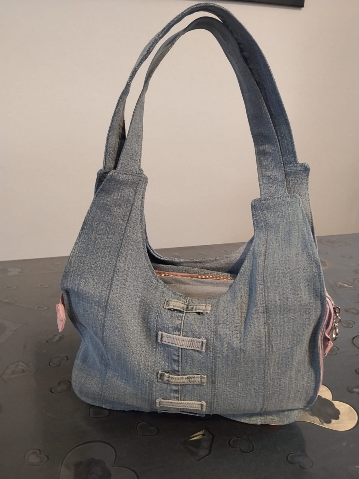 borsa in denim con passanti