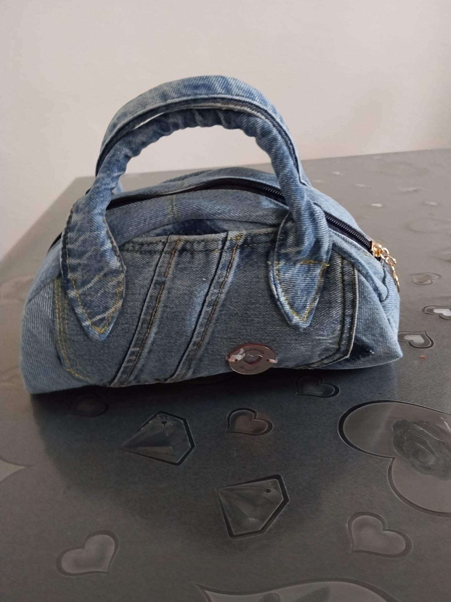 borsetta in denim riciclato