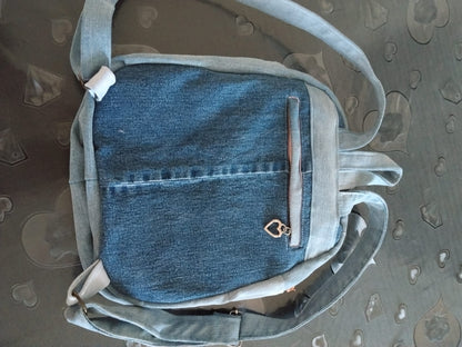 zainetto a strisce bicolore in denim