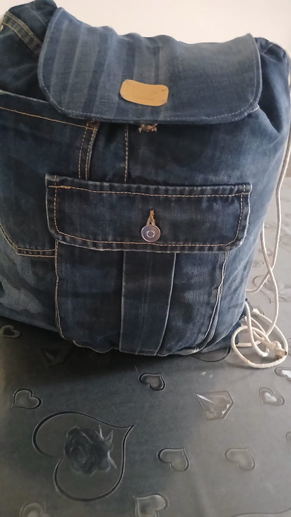 zaino a sacco in denim